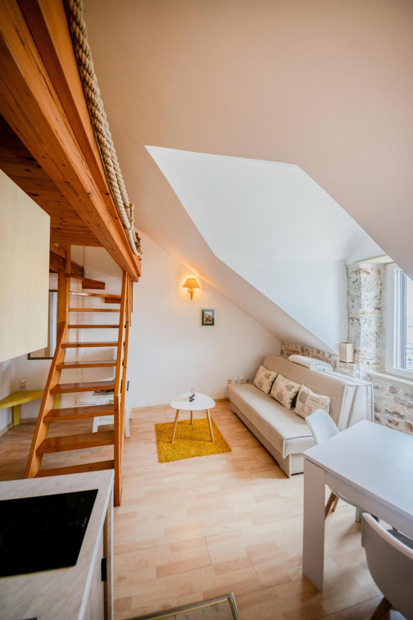 Seaside Apartments 볼 외부 사진